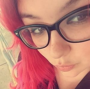 Meet your Posher, Annabella